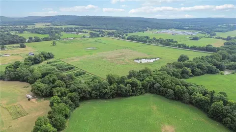 22049 E Young Rd, Summers, AR 72769 photo 17