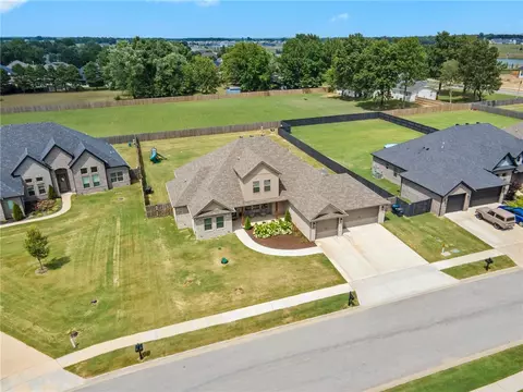 View/Area - 1229 Oak Bend Loop, Springdale, AR 72762 photo 2 of 3