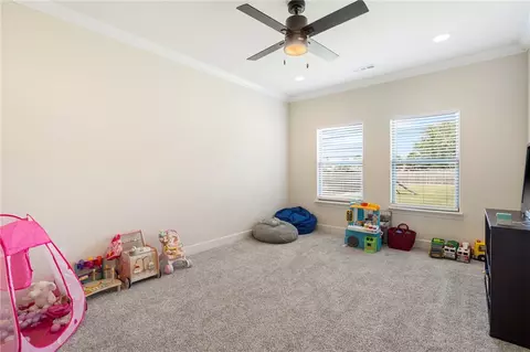 Bedroom - 1229 Oak Bend Loop, Springdale, AR 72762 photo 3 of 6