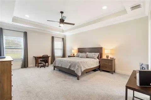 Bedroom - 1229 Oak Bend Loop, Springdale, AR 72762 photo 4 of 6