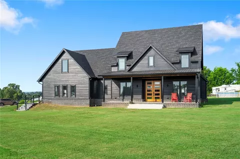 12907 Viney Grove Rd, Prairie Grove, AR 72753