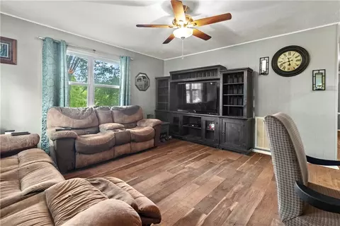 Living - 5339 Huzzah Dr, Harrison, AR 72601 photo 1 of 1