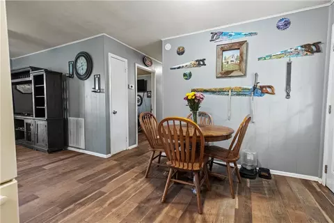 Dining - 5339 Huzzah Dr, Harrison, AR 72601 photo 1 of 1