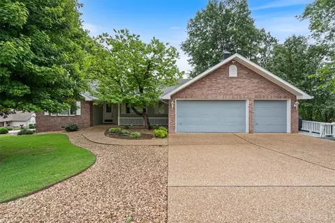 1 Kelaen Cir, Bella Vista, AR 72715