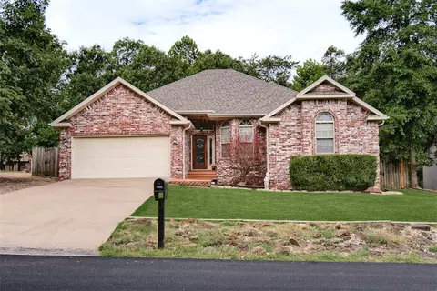 5 Thirsk Ln, Bella Vista, AR 72714