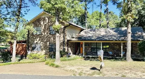 342 Sunset Bay Rd, Hot Springs, AR 71913