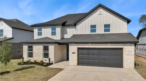 950 Moksha St, Centerton, AR 72719