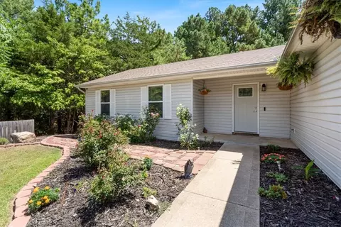 16 Stirling Ln, Bella Vista, AR 72715