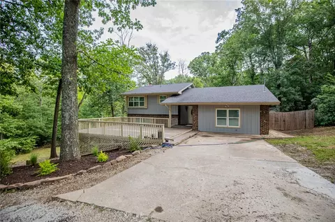 41 Gore Ln, Bella Vista, AR 72715