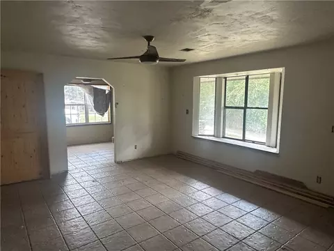 Living - 20438 Highway 295, Wesley, AR 72773 photo 4 of 5