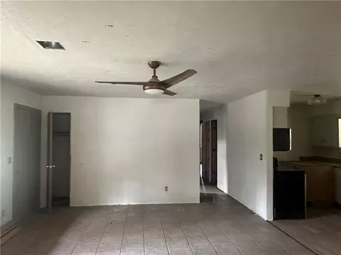 Living - 20438 Highway 295, Wesley, AR 72773 photo 3 of 5