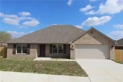 2000 Morgan Cir, Gentry, AR 72734