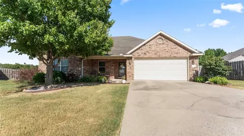 570 Mckissic Spring Rd, Centerton, AR 72719