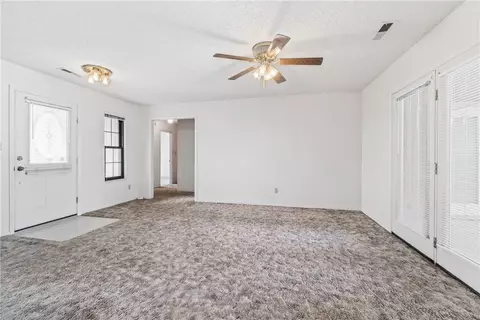 832 Klenc Rd, Springdale, AR 72762 photo 9