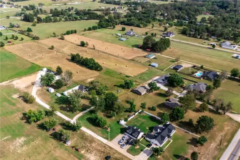 832 Klenc Rd, Springdale, AR 72762 photo 36
