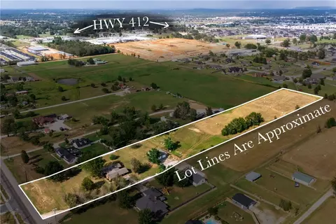832 Klenc Rd, Springdale, AR 72762 photo 2