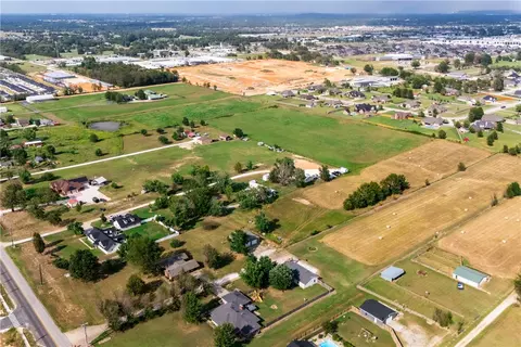 832 Klenc Rd, Springdale, AR 72762 photo 35