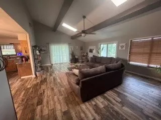 Living - 1611 May Ln # A, Harrison, AR 72601 photo 1 of 2