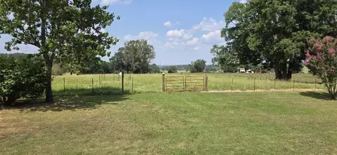 Exterior - 1611 May Ln # A, Harrison, AR 72601 photo 6 of 8