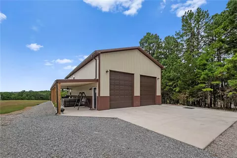 602 County Road 152, Eureka Springs, AR 72632