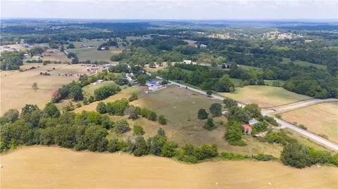 1 E 98 Ac E Monitor Rd, Springdale, AR 72764