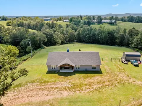 15030 Butler Rd, Siloam Springs, AR 72761