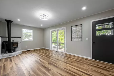 3 Boyce Dr, Bella Vista, AR 72715