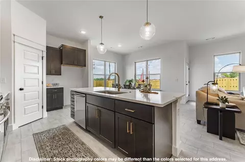 Kitchen - 200 Ryker Rdg, Centerton, AR 72719 photo 1 of 4