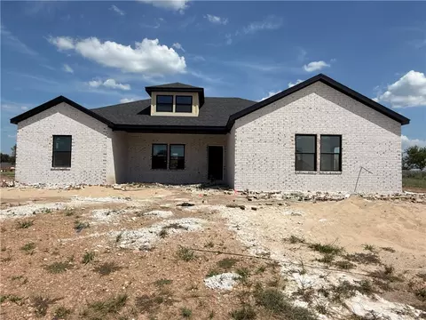 1960 N Everly Dr, Tahlequah, OK 74464