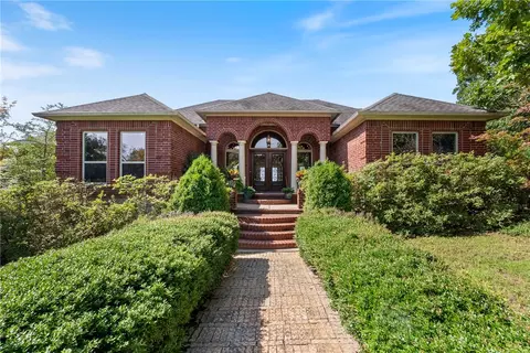 67 High Point Dr, Mayflower, AR 72106