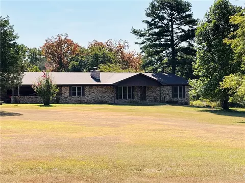 6104 Highway 71, Alma, AR 72921