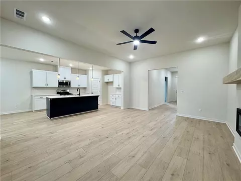 Living - 3851 Tranquility St, Springdale, AR 72764 photo 3 of 4