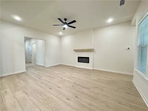 Living - 3851 Tranquility St, Springdale, AR 72764 photo 4 of 4