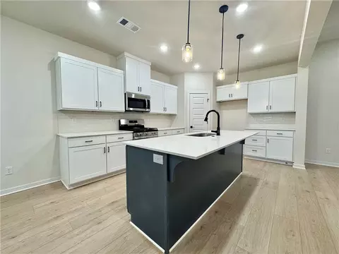 Kitchen - 3851 Tranquility St, Springdale, AR 72764 photo 2 of 3