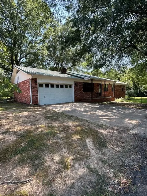 203 S 35th St, Ozark, AR 72949