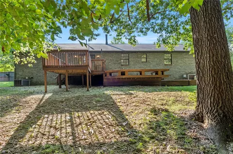 Exterior - 891 Callihan Loop, Tontitown, AR 72762 photo 7 of 8