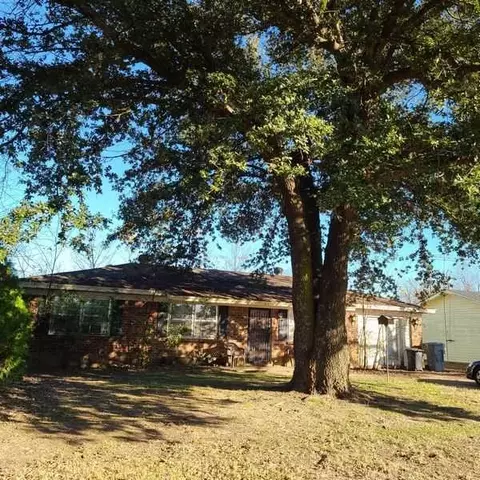 216 Jaggers St, Dardanelle, AR 72834