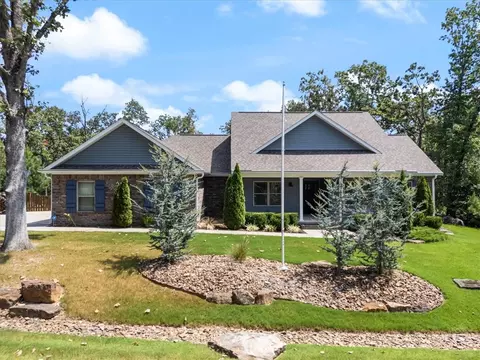 3 Carrick Cir, Bella Vista, AR 72715