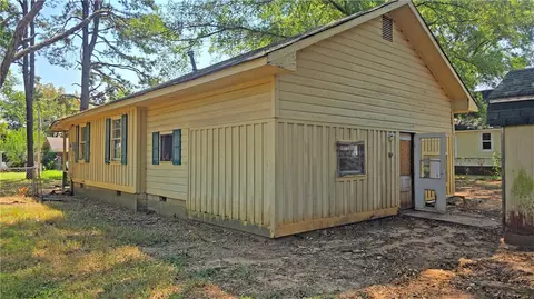 Exterior - 1008 Vine St, Paris, AR 72855 photo 4 of 4