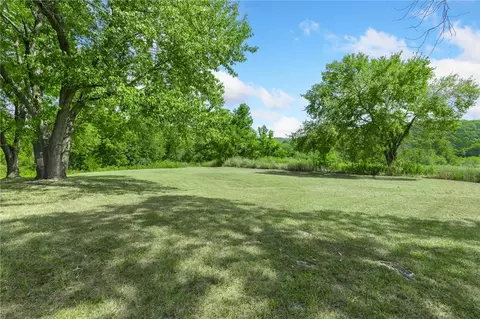 Exterior - 1700 Silver Valley Rd, Harrison, AR 72601 photo 4 of 11