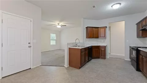 Entry Way - 210 E Kara Ln, Rogers, AR 72758 photo 4 of 7