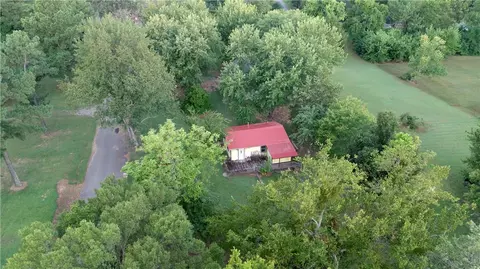 104 Smitherman St, Altus, AR 72821 photo 2
