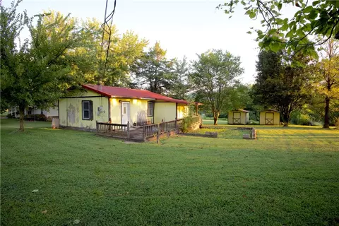 104 Smitherman St, Altus, AR 72821 photo 11