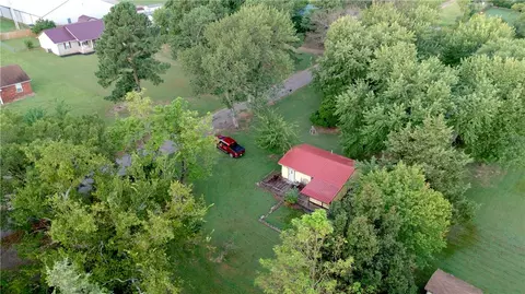 104 Smitherman St, Altus, AR 72821 photo 3