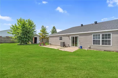 Exterior - 2871 Commons Ave, Springdale, AR 72764 photo 4 of 8