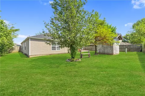 Exterior - 2871 Commons Ave, Springdale, AR 72764 photo 6 of 8