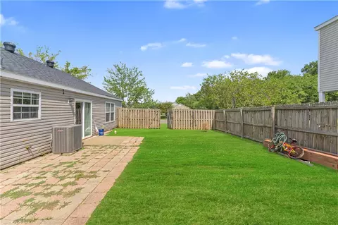 Exterior - 2871 Commons Ave, Springdale, AR 72764 photo 3 of 8