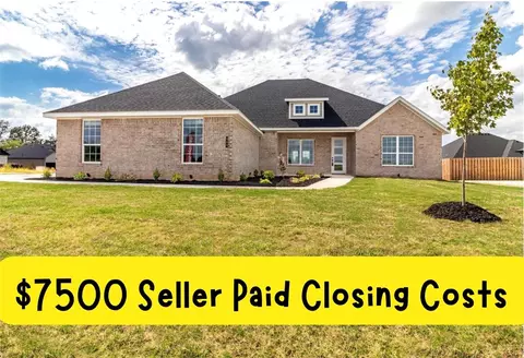 363 N Mantegani Rd, Springdale, AR 72762