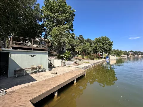 24 Waterside Ln, Bella Vista, AR 72715