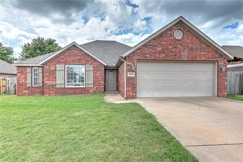 6016 S 36th St, Rogers, AR 72758